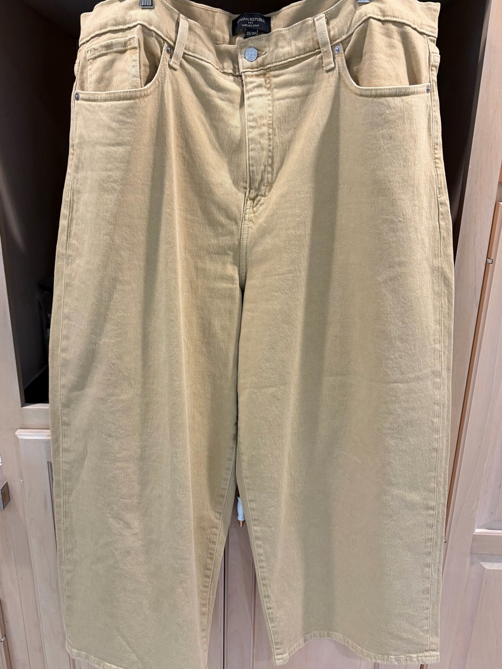Banana Republic Gold Wide Leg Crop Jeans 35 / 20